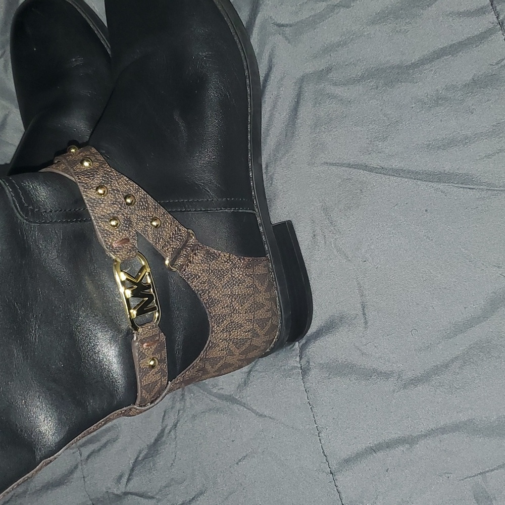 Michael Kors Black and Brown Women's Boots - Picture 2 of 4